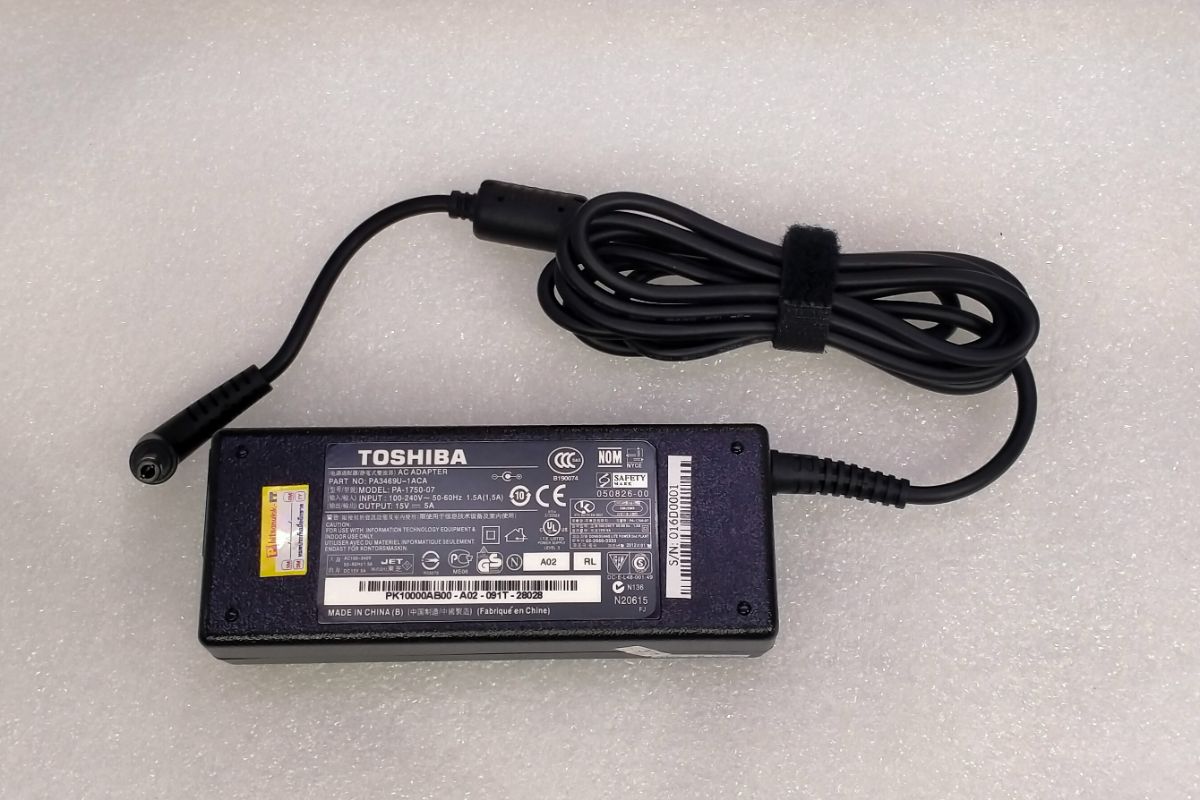 Adapter toshiba 15V5A(5.5x2.5)oem