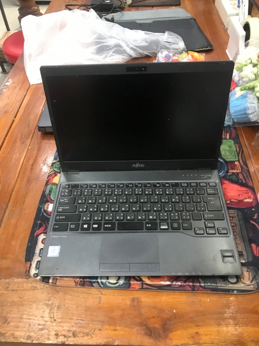 ซ่อม fujitsu Lifebook u937